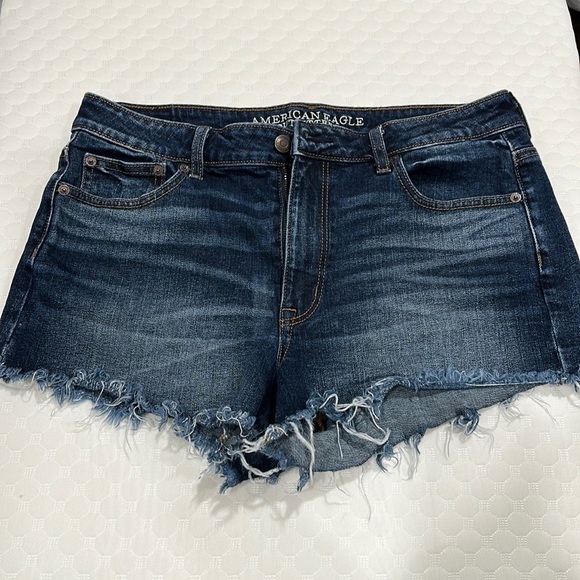 American Eagle Outfitters Pants - American Eagle jean shorts